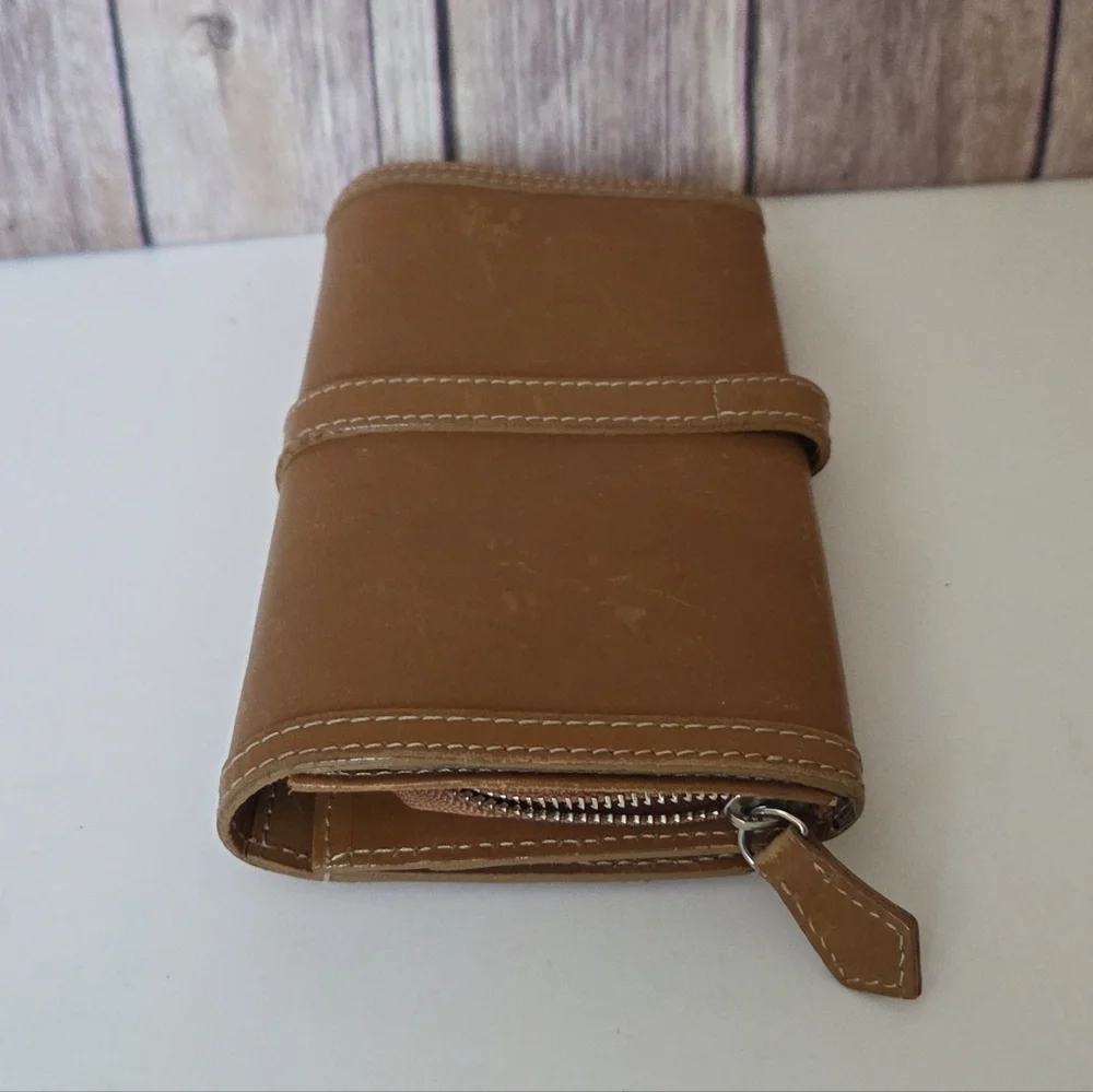 Burberry Tan Leather Continental Buckle Wallet